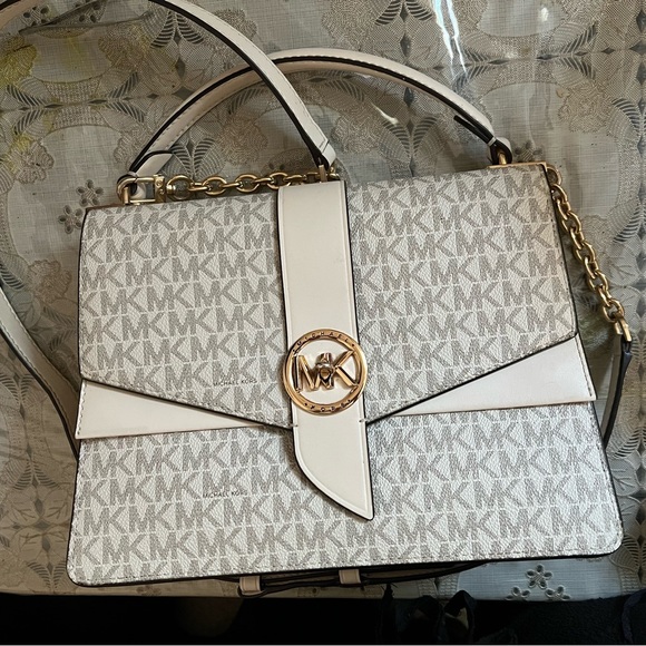 Michael Kor's Greenwich Satchel - Picture 2 of 9